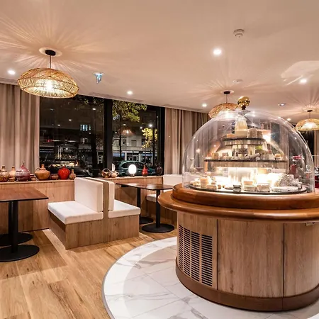 Hotel Mercure Centre Alpotel 4*