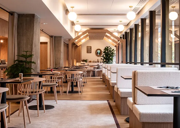 Szálloda Mercure Centre Alpotel 4*