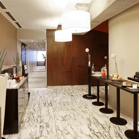 Mercure Centre Alpotel Hotel 4*