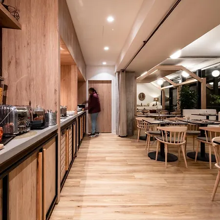 Mercure Centre Alpotel Γκρενόμπλ