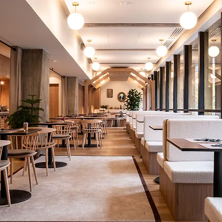 Hotell Mercure Centre Alpotel 4*