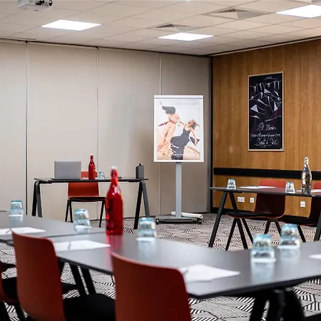 Mercure Centre Alpotel Hotel 4*