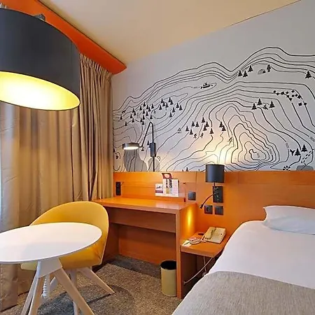 Mercure Centre Alpotel Hotell 4*