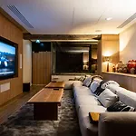 Mercure Centre Alpotel מלון
